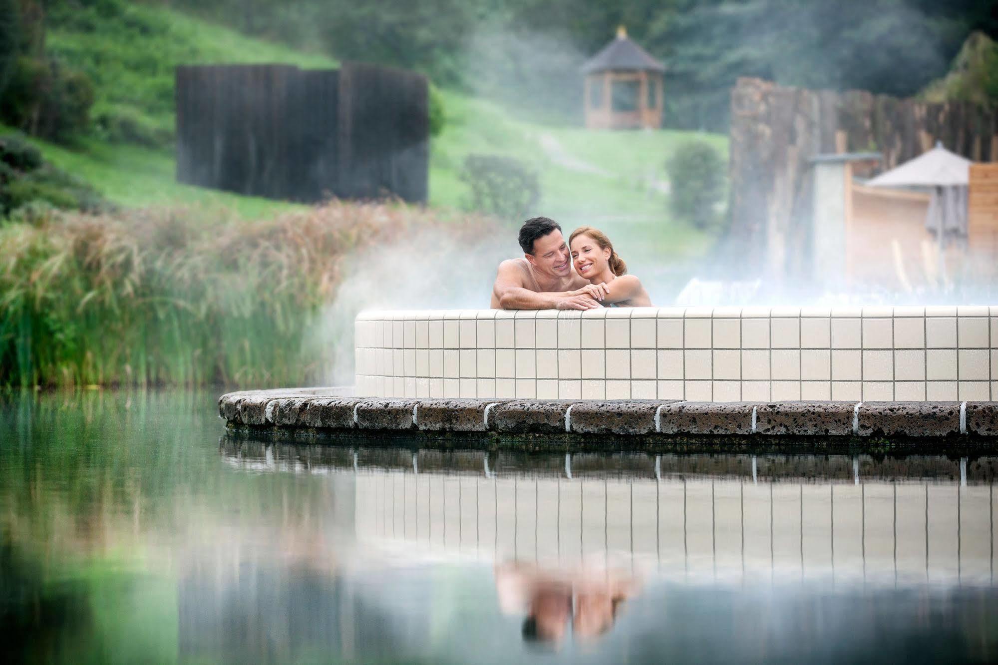 Quellenhotel Heiltherme - 2-thermenresort Bad Waltersdorf